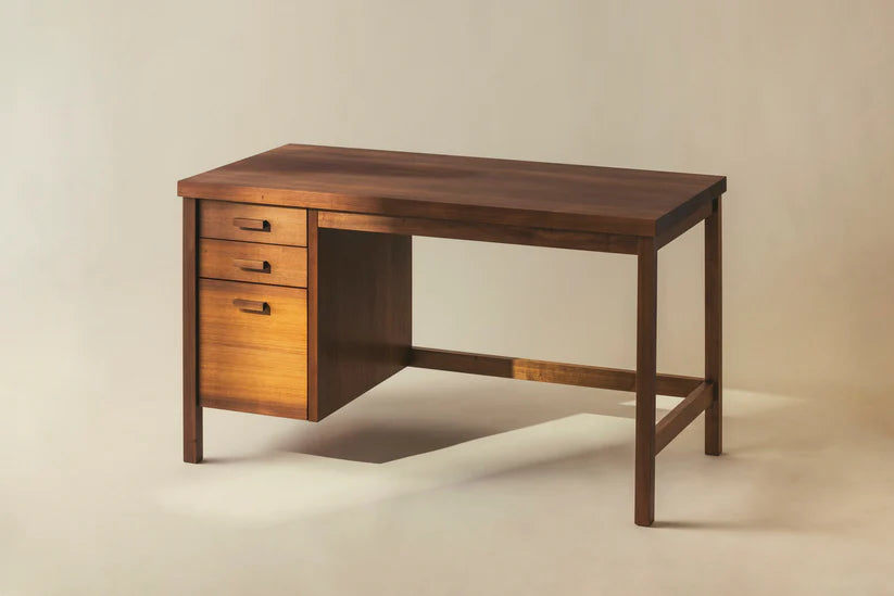 #33 Desk