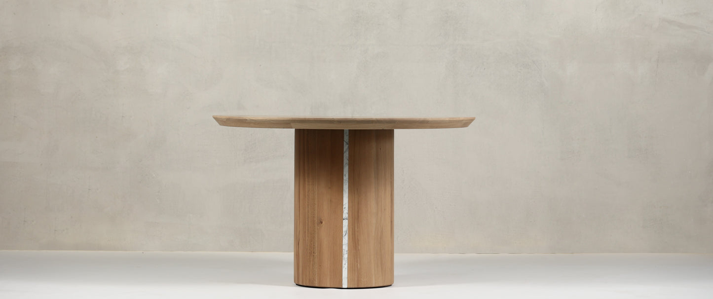 Scar Dining Table