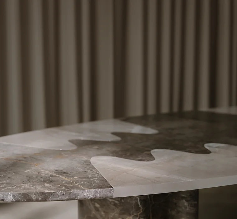 Lavanche 6-Person Table